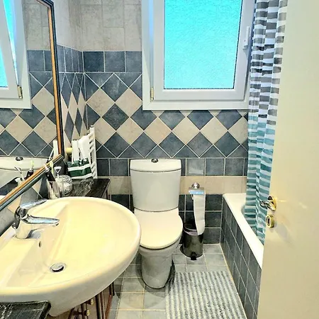 Serenity Pool & Garden Villa *