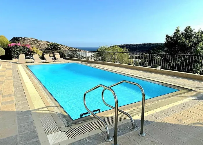 Serenity Pool & Garden