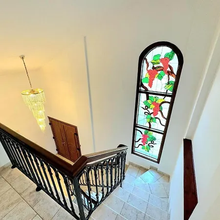 Serenity Pool & Garden *