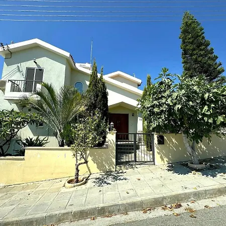 Serenity Pool & Garden